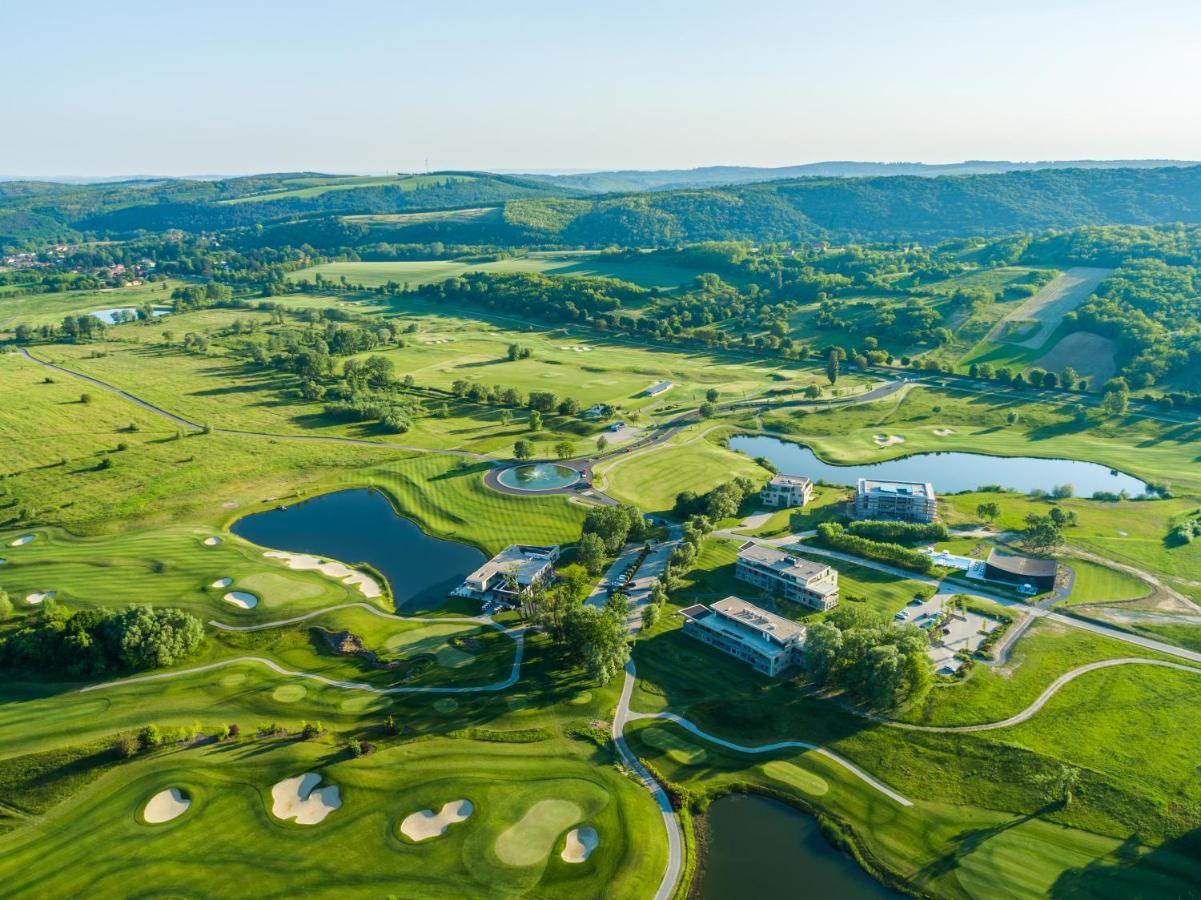 Zala Springs Golf Resort Zalacsány エクステリア 写真