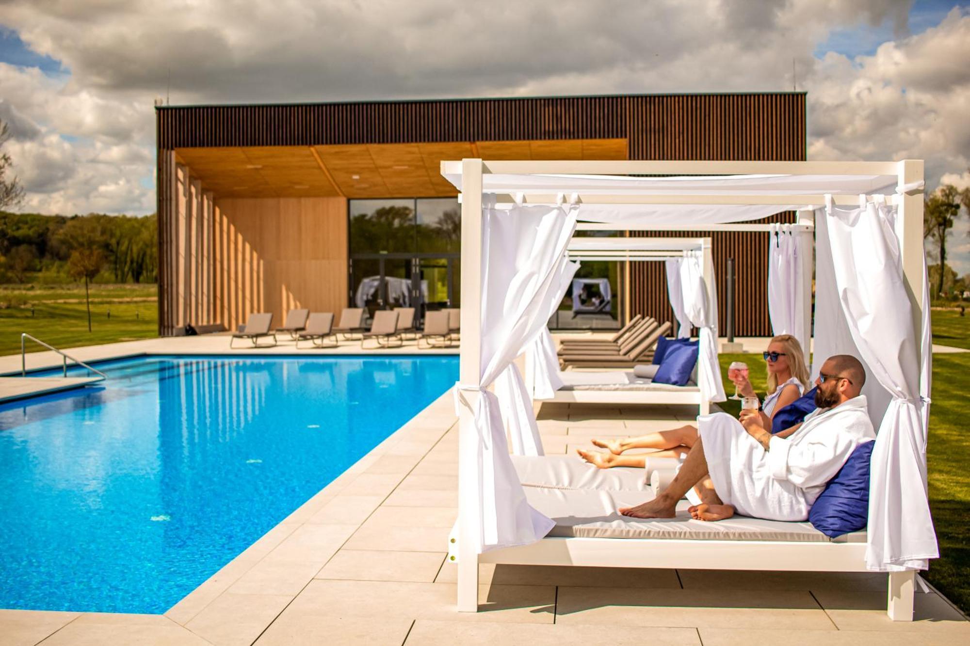 Zala Springs Golf Resort Zalacsány エクステリア 写真