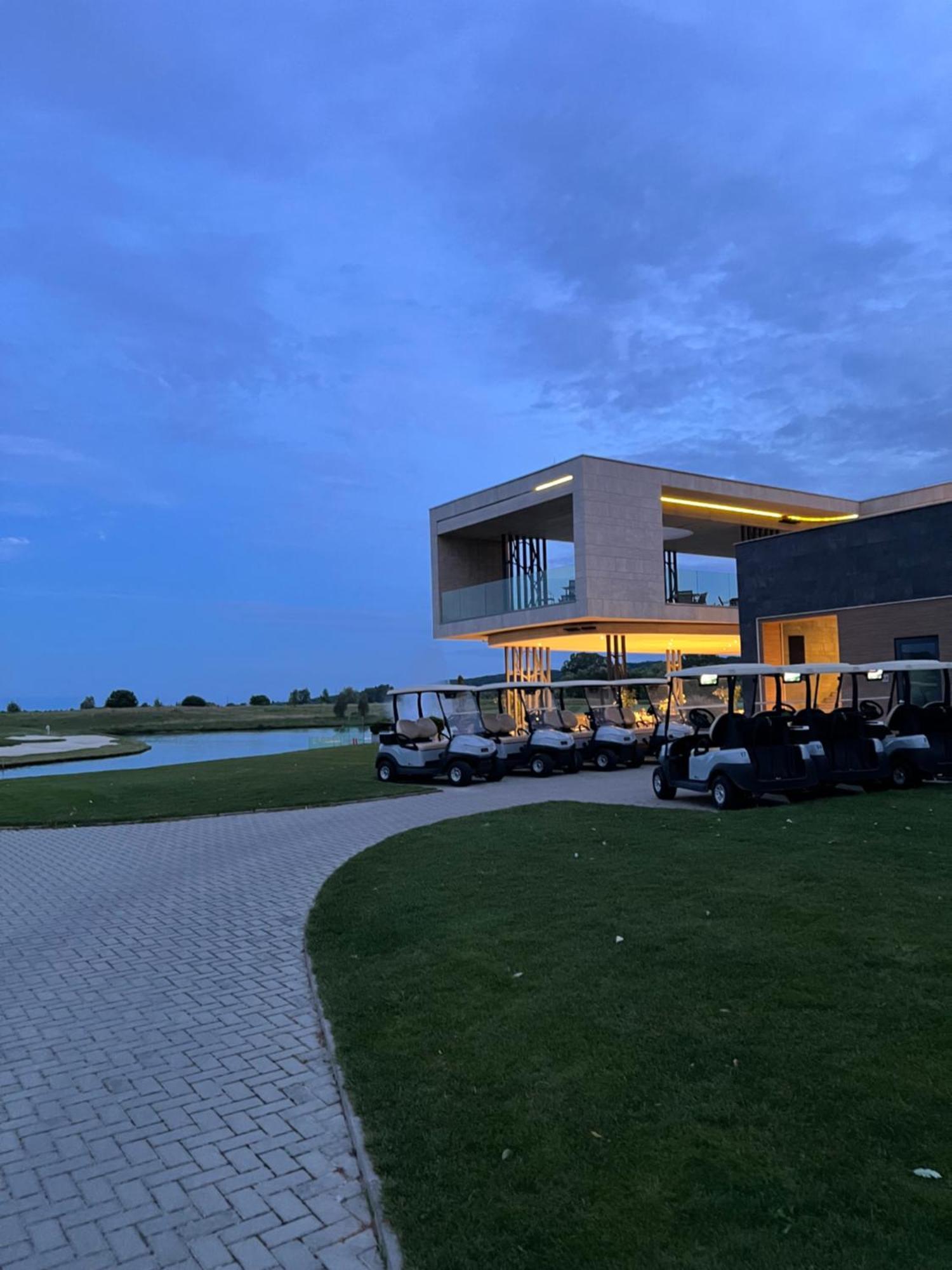 Zala Springs Golf Resort Zalacsány エクステリア 写真